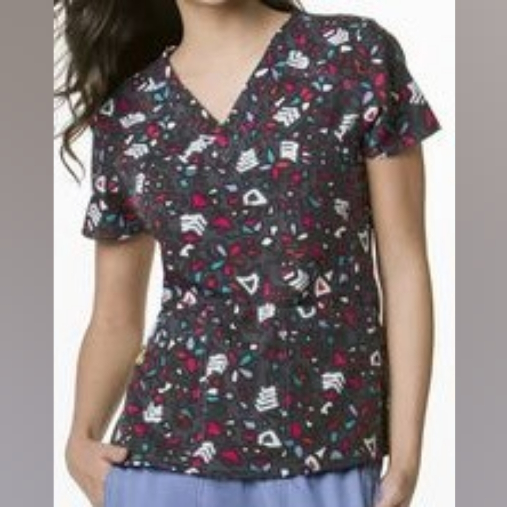 WonderWink 4-way-stretch hieroglyphics sporty scrub top, small